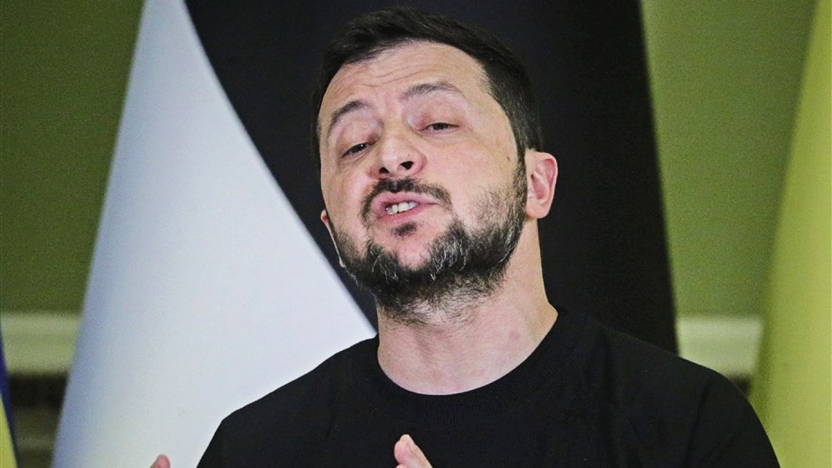 Zelenski traži strože sankcije za komponente ruskih projektila
