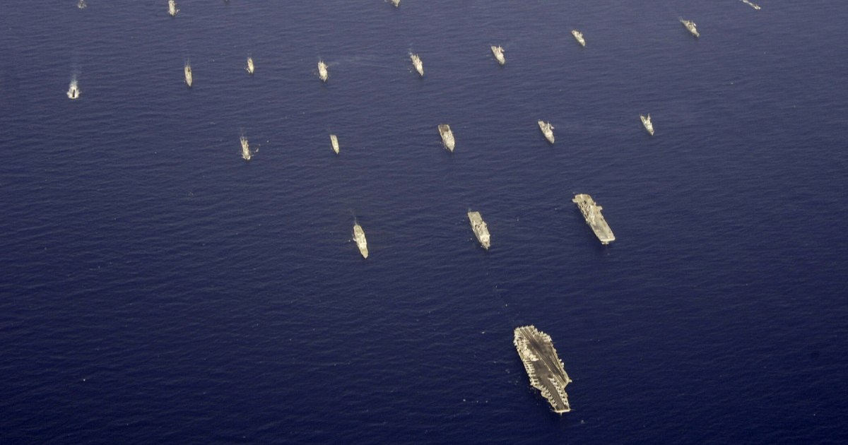 Trump: Golema armada plovi prema Iranu. Vrijeme istječe, SKLOPITE DOGOVOR