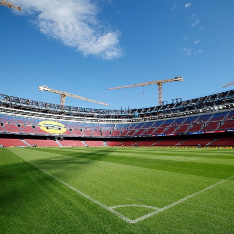 Barcelona se vraća na Nou Camp sljedeći tjedan, ali još ne može igrati utakmice