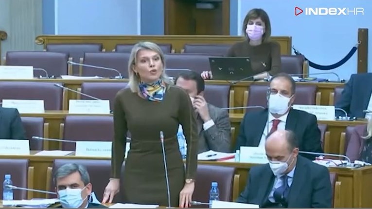 Crnogorska političarka postala viralni hit zbog "seksualnog" gafa