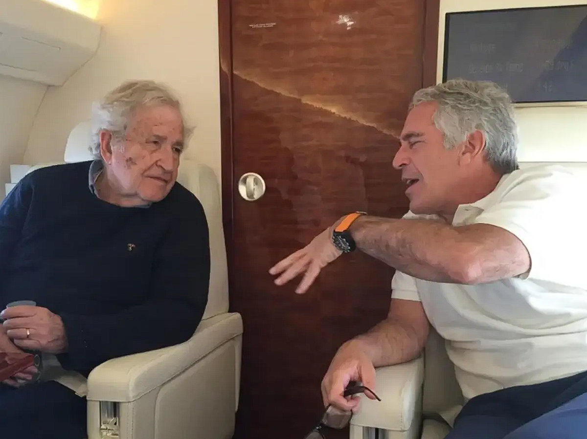 Supruga Noama Chomskog ispričala se za "tešku pogrešku" u vezi s Epsteinom