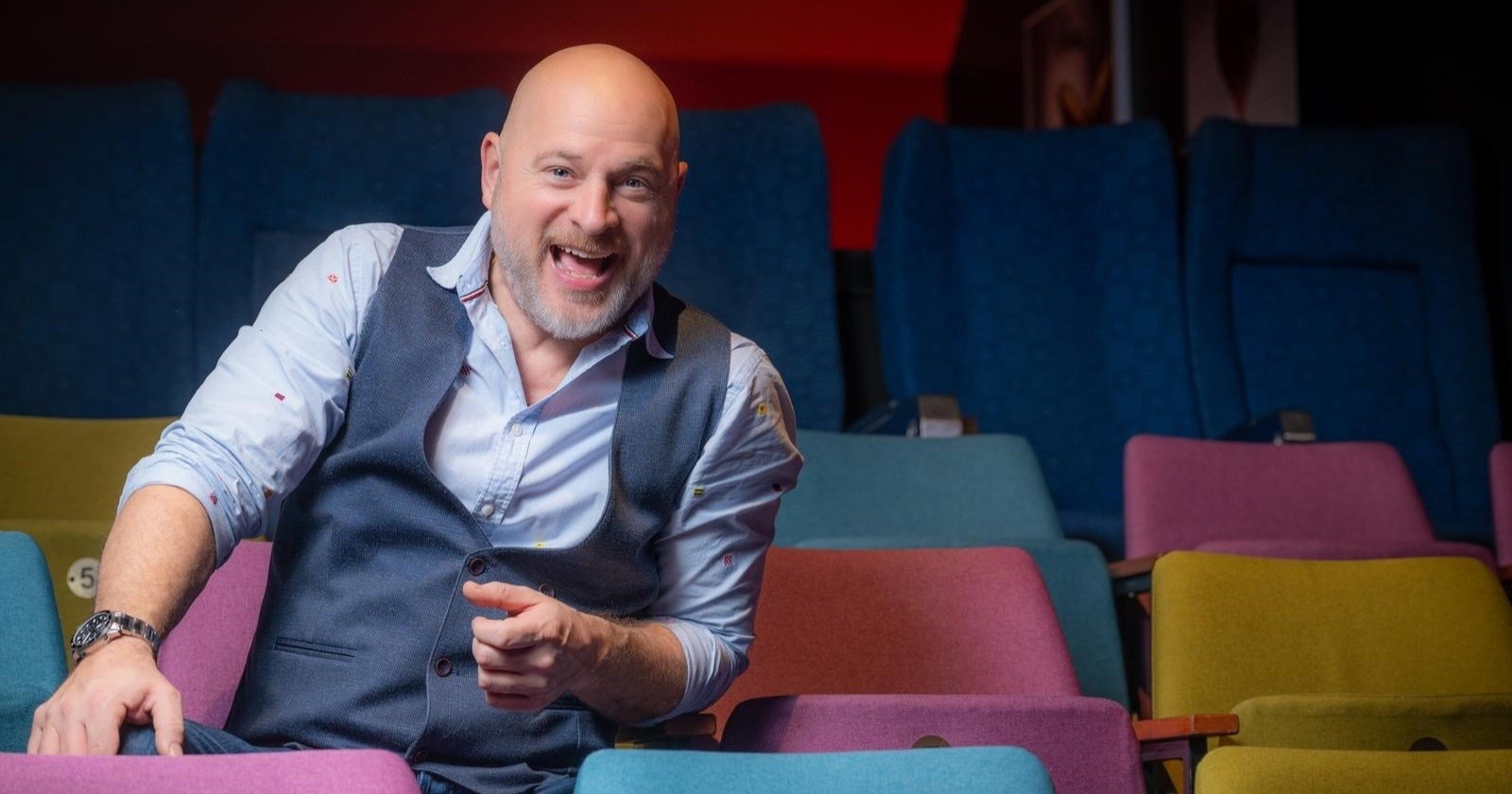 Rene Bitorajac objavio fotku s kosom i brkovima: "Otrpjet ću komentare"