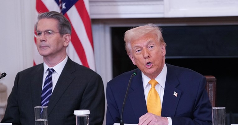 Trump razmišlja o povećanju carina Kini kako bi zaustavio rat u Ukrajini