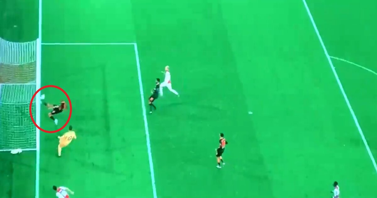 Pogledajte reakciju Fabinha kojom je spasio Liverpool s gol linije