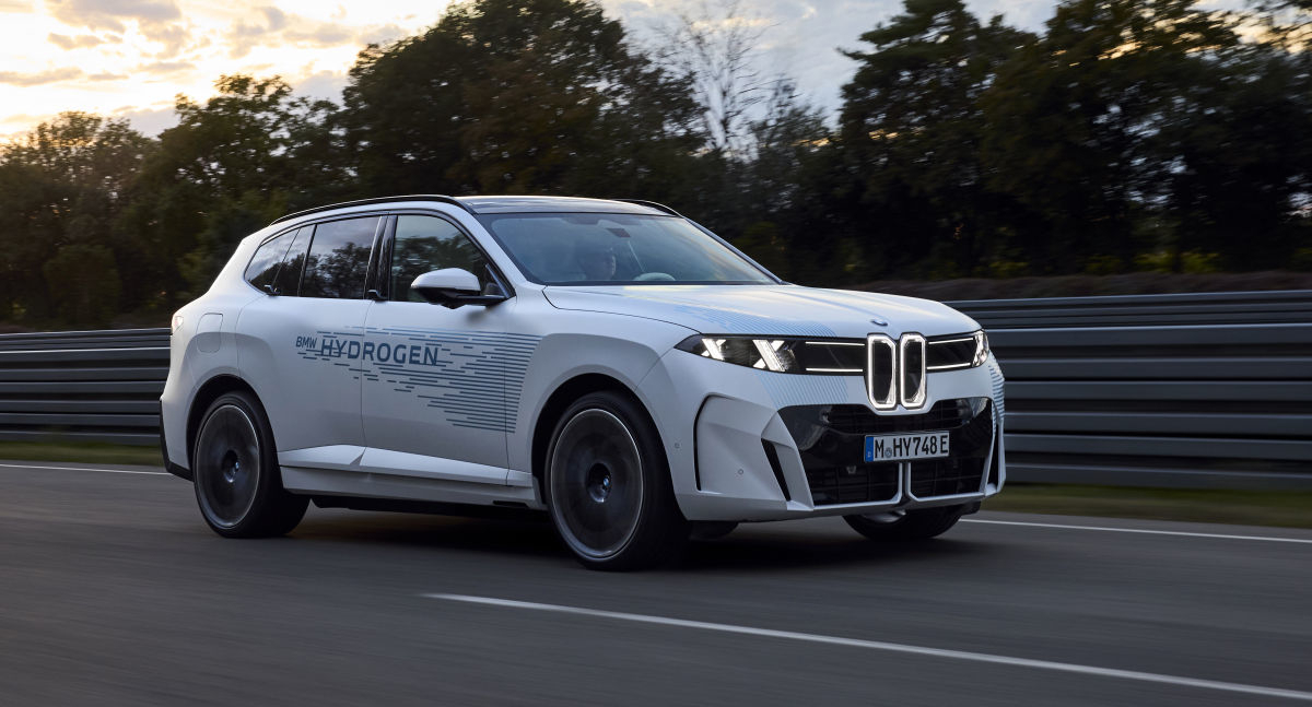 BMW iX5 Hydrogen u završnoj fazi testiranja. Bavarci ozbiljno računaju na vodik