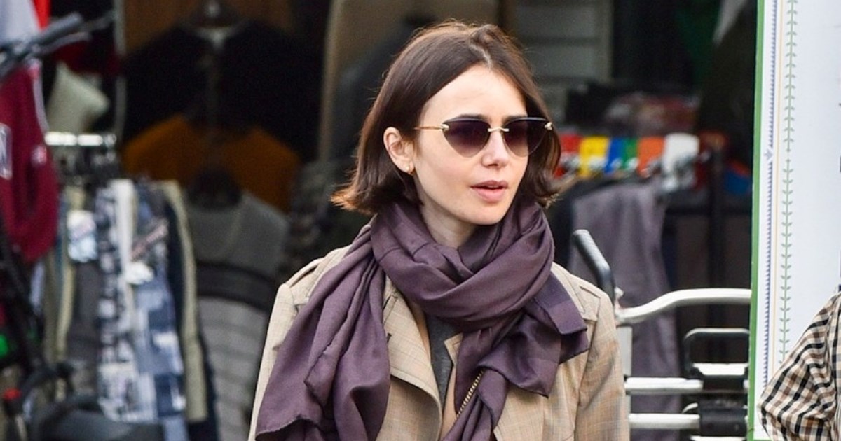 Lily Collins udobne tenisice lako kombinira s profinjenijim komadima