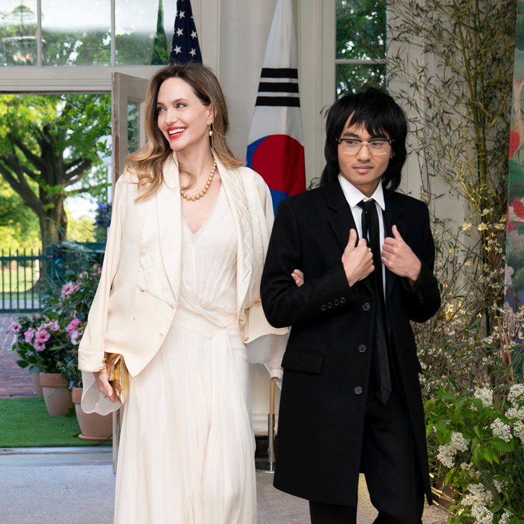 Najstariji sin Angeline Jolie i Brada Pitta izostavio očevo prezime u novom filmu