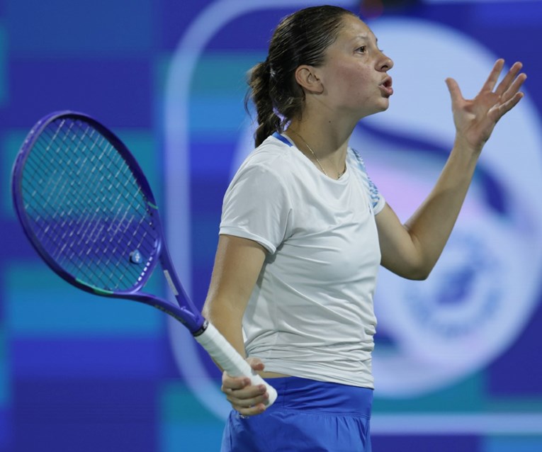 Antonia Ružić ispala u trećem kolu Indian Wellsa