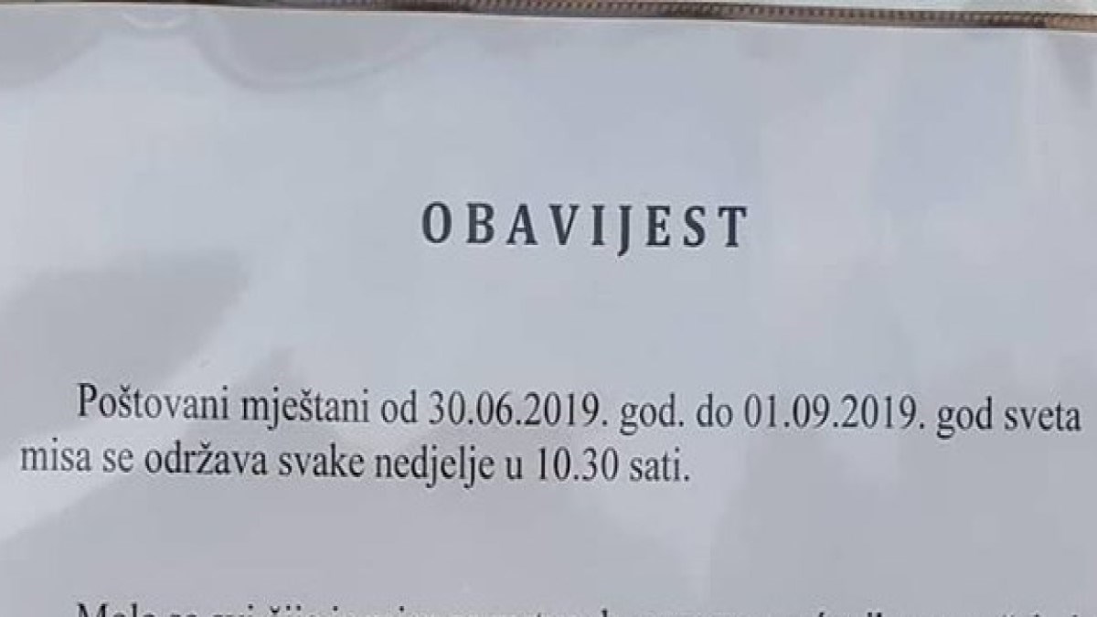 Obavijest na crkvi kraj Trogira postala hit - evo što treba raditi sa svećenikom