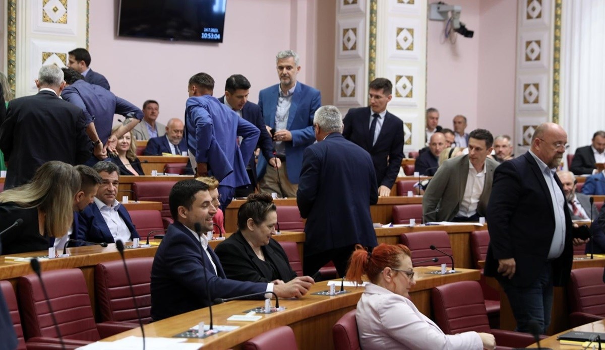 Oporba: Policija štiti kriminal i korupciju te tolerira narkomafiju. HDZ: Nije tako