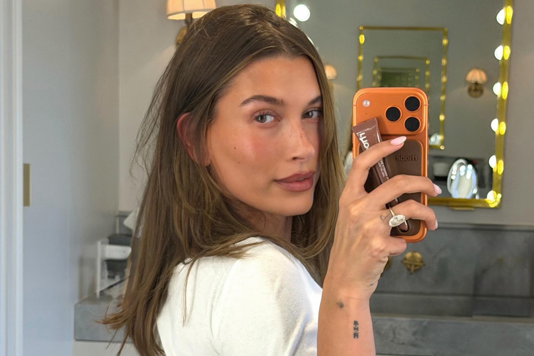 Hailey Bieber pokazala neočekivani bikini za ljetni odmor u prirodi