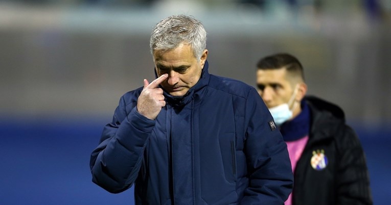 Mourinho je čestitao igračima Dinama, a svojima se nije obraćao nakon bolnog poraza