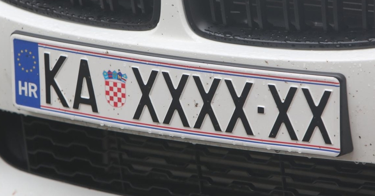 Želite registracijsku oznaku po želji? Evo koliko košta i što smijete, a što ne