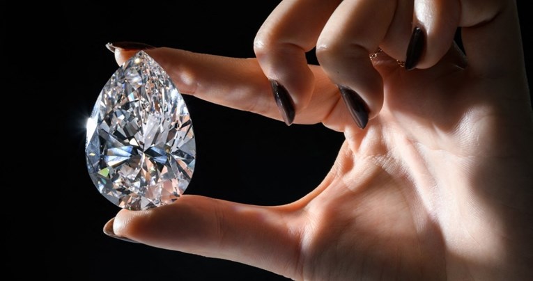 Dijamant The Rock, veći od loptice za golf, prodan za neočekivano malu cijenu