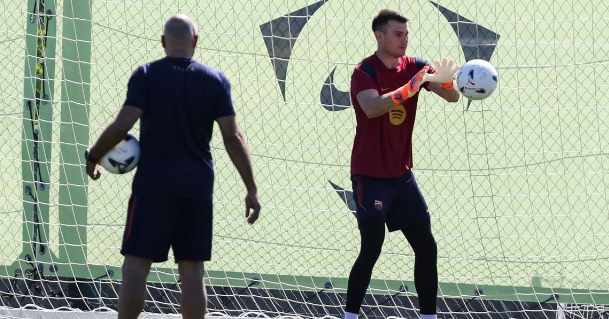 Barcelona registrirala Livakovića. Bit će drugi golman