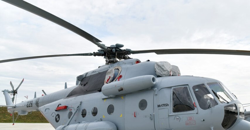 Helikopter i osam hrvatskih vojnika pomoći će Sloveniji u obrani od poplava