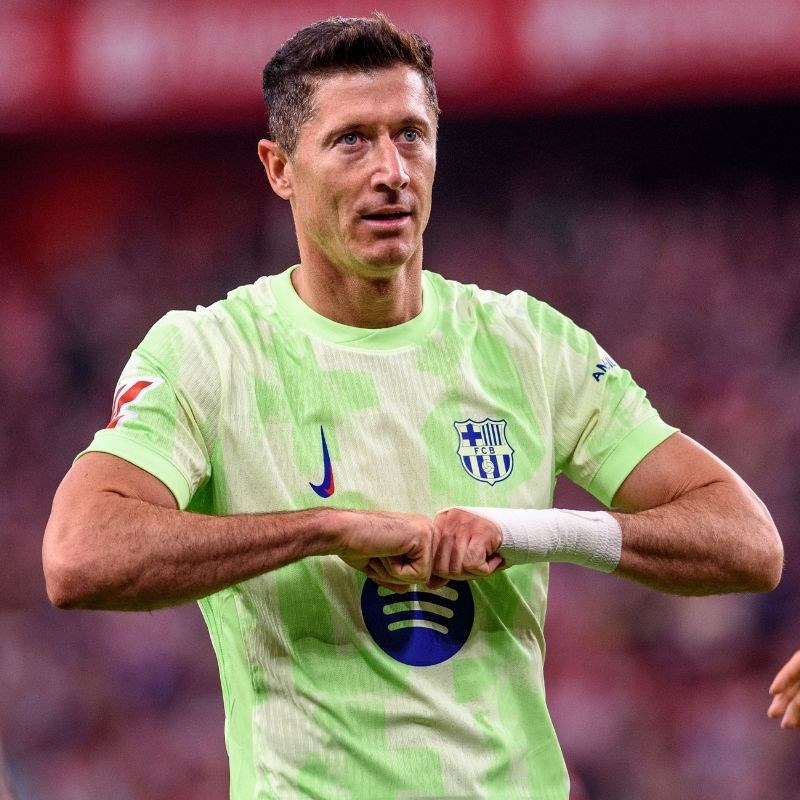 Španjolci: Lewandowski napušta Barcu zbog plaće od 100 milijuna eura u Arabiji?
