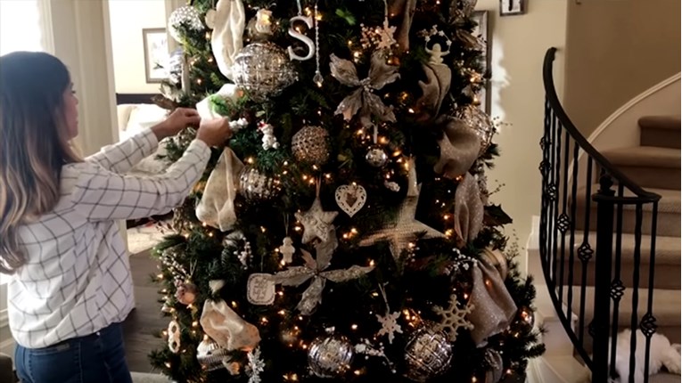 Pripazite, božićno drvce u domu može predstavljati veliku opasnost za neke ljude