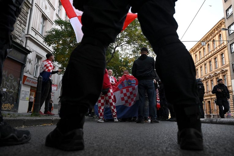 Crnogorski medij: 600 Hrvata i crveni meteoalarm u Podgorici