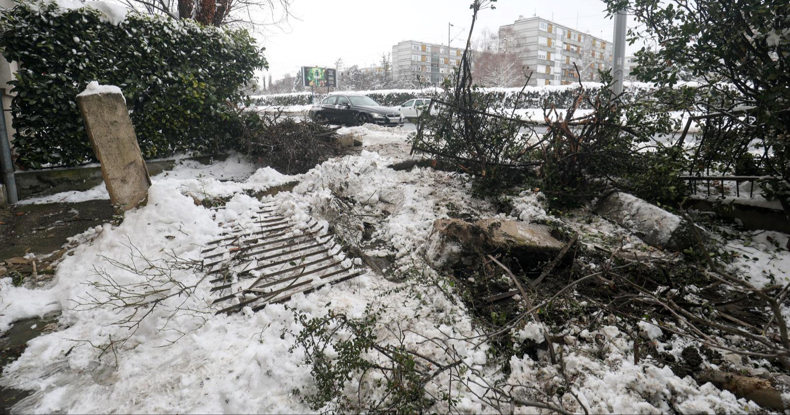 FOTO Kamion se zabio u kuću na Branimirovoj u Zagrebu