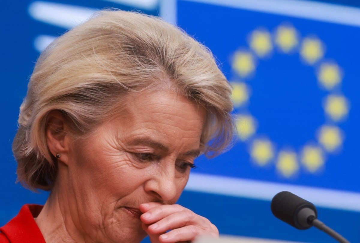 Von der Leyen sazvala sastanak za smirivanje napetosti u Europskoj komisiji