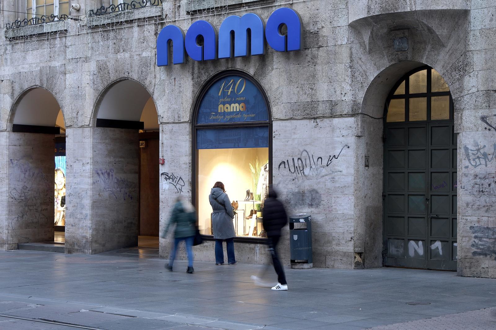 Nama u Ilici službeno prodana