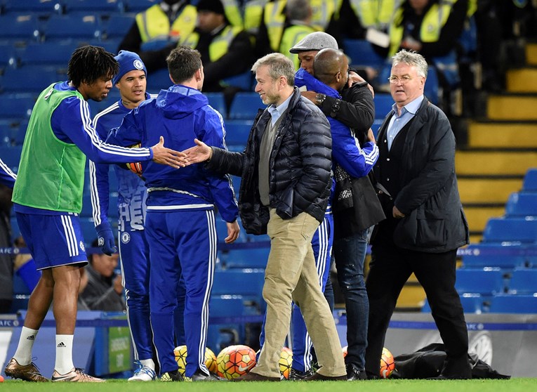 Britanija: Dajemo Abramoviču zadnju priliku da novac od prodaje Chelseaja da Ukrajini