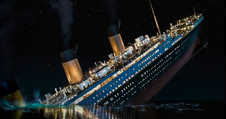 Kinezi mame turiste golemom replikom Titanica, cijena noćenja je 930 kuna