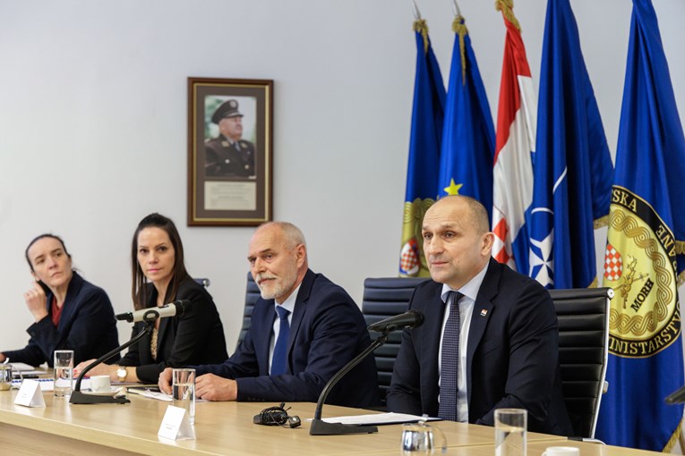 MORH: Vojni rok kreće 9.3. za 800 ročnika. 12 se nije javilo, dižemo optužne prijedloge