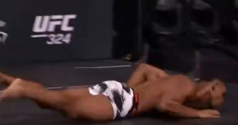 Pogledajte zastrašujući trenutak na vaganju. UFC borac pao u nesvijest na pozornici