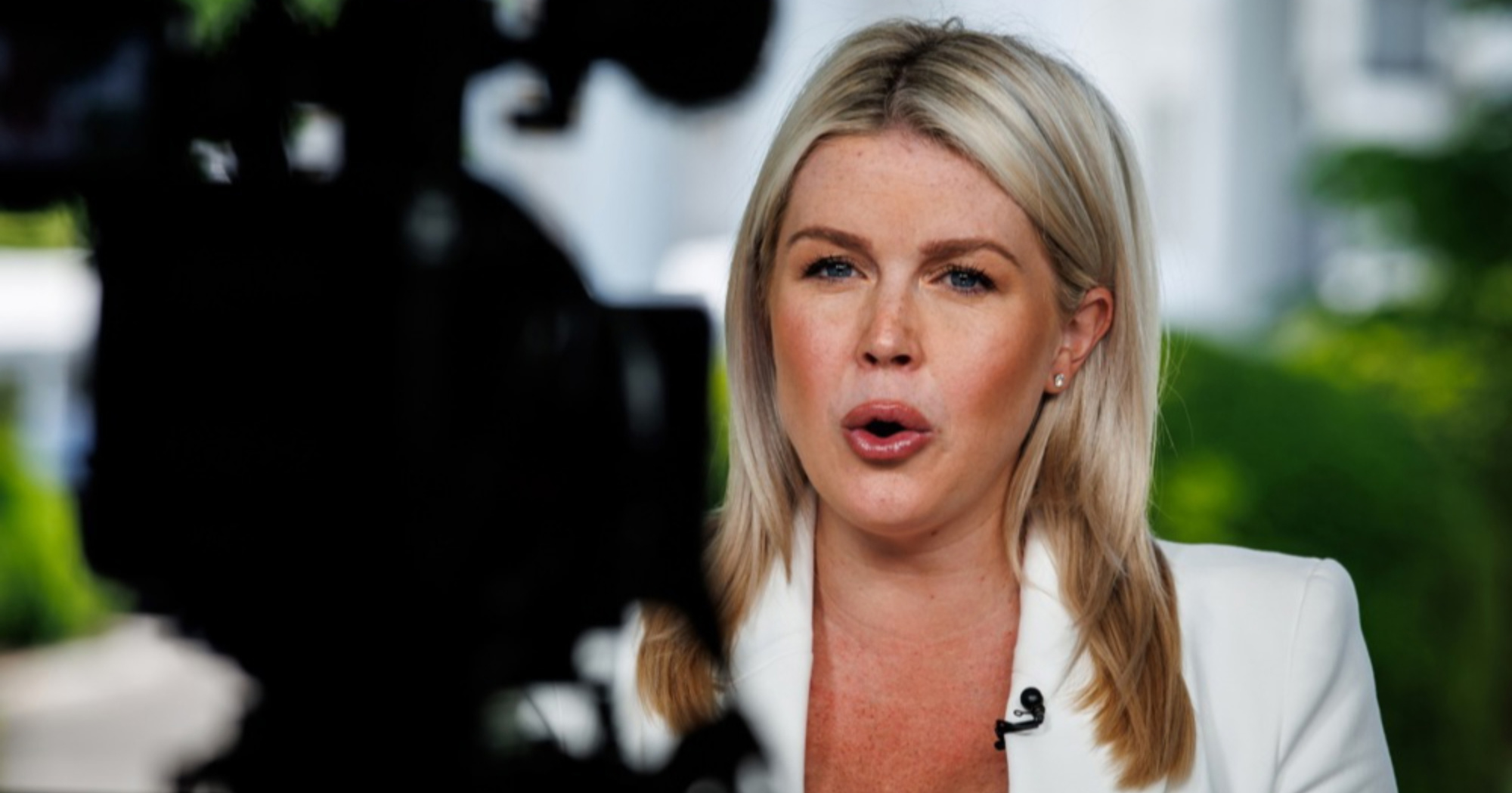 Glasnogovornica Bijele kuće: Izopačena osoba pokušala ubiti Trumpa