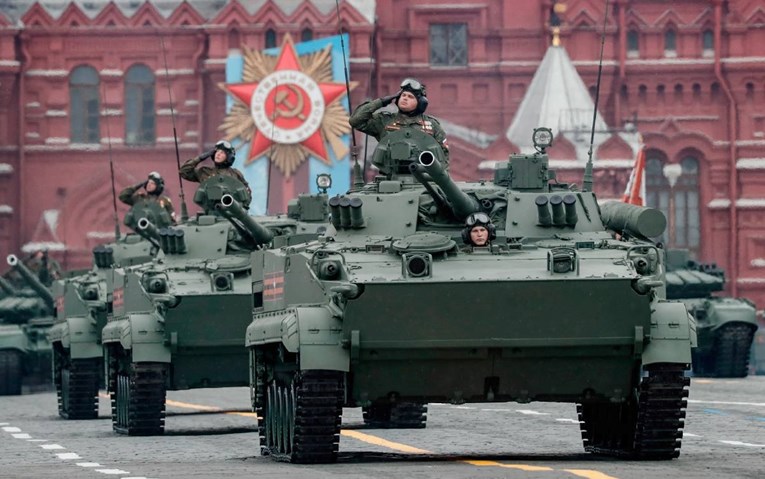Ukrajina tvrdi: Rusija svojim snagama poručuje da moraju završiti rat do 9. svibnja