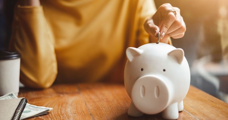 Ljudi ismijavaju TikTok izazov za uštedu novca: "Ne zaradim toliko za 100 dana"