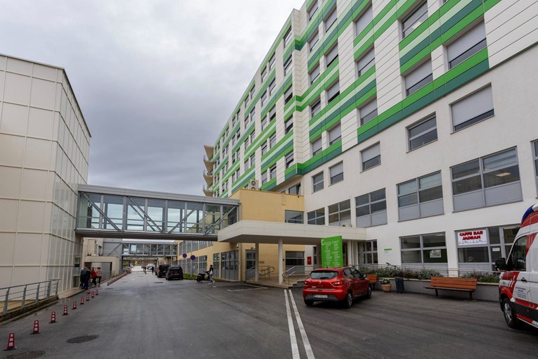 Žena umrla nakon zahvata u pulskoj bolnici. Provodi se istraga