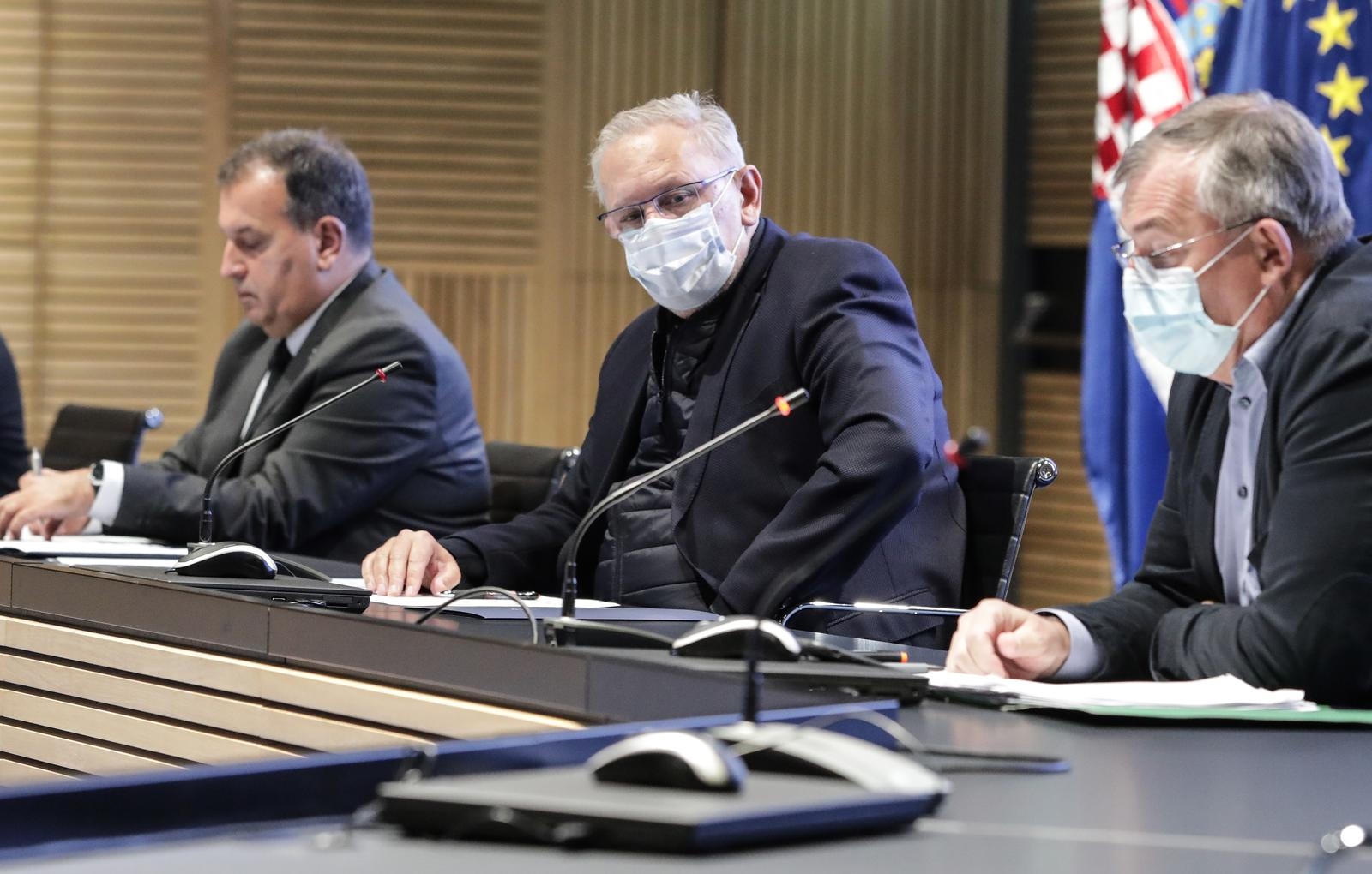 Stožer: Samo lockdown može zaustaviti totalnu eksploziju, ali nam to ne pada na pamet