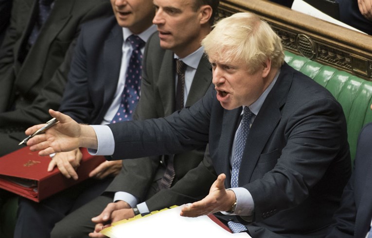 Johnson ponovno planira suspendirati parlament