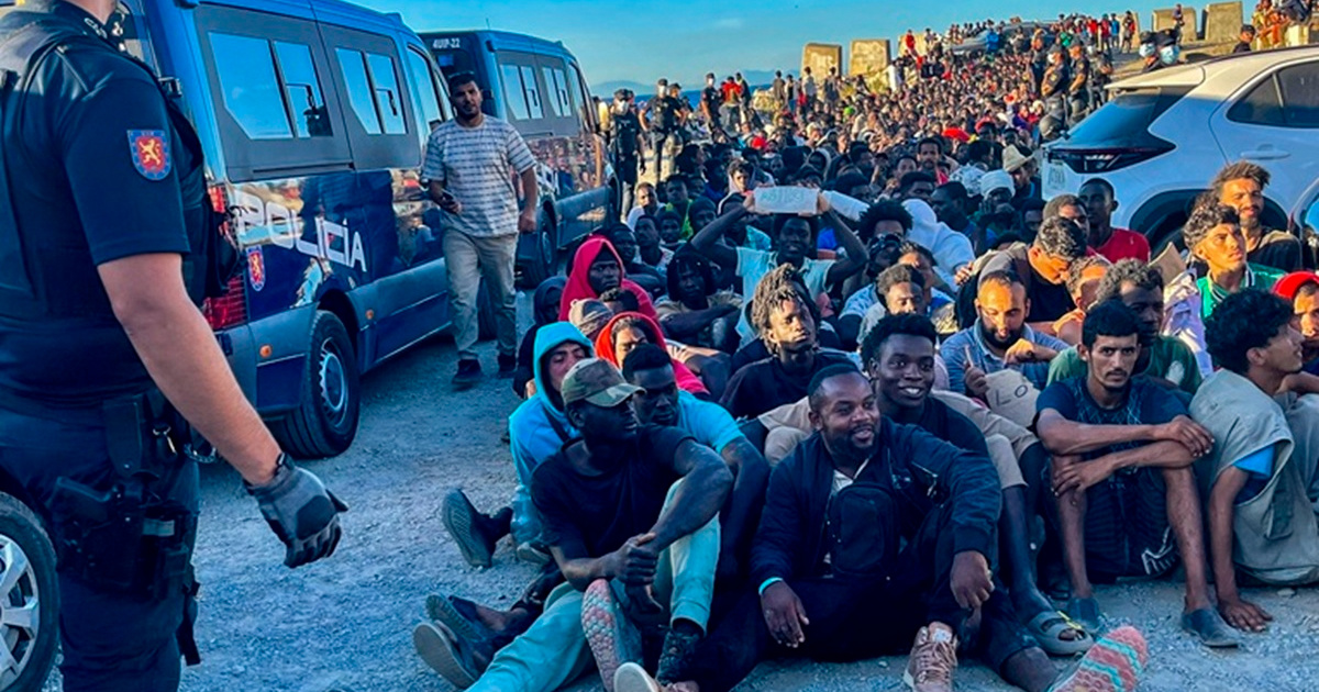 Španjolska: Oko 70.000 migranata napustilo Ceutu, poginulo 75