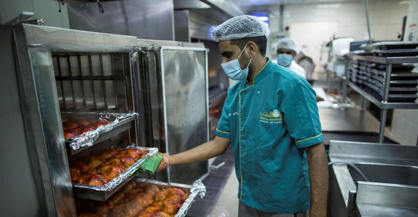 Restorani u Dubaiju nude popuste onima koji su cijepljeni protiv korone
