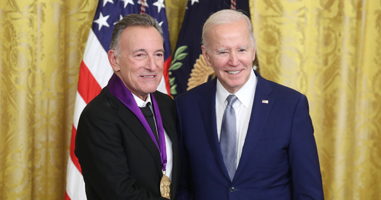 Joe Biden odao počast Bruceu Springsteenu, Veri Wang, Juliji Louis-Dreyfus...