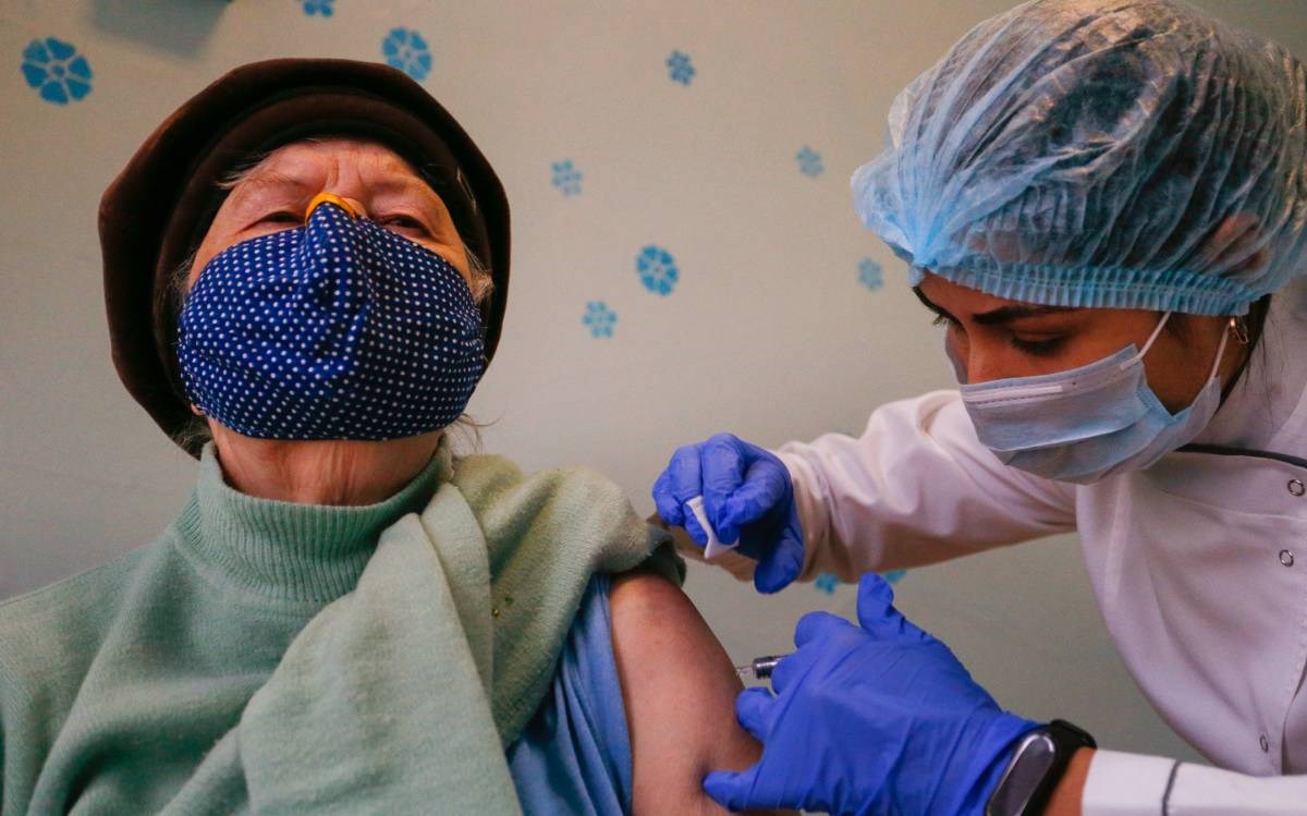 Cjepivo s Oxforda razvija jak imunitet kod starijih od 60 godina