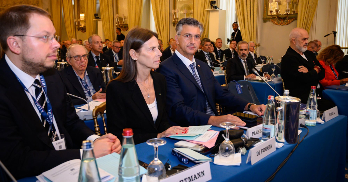 Plenković se javio iz Italije usred prosvjeda. Ljudi ga brutalno napali u komentarima
