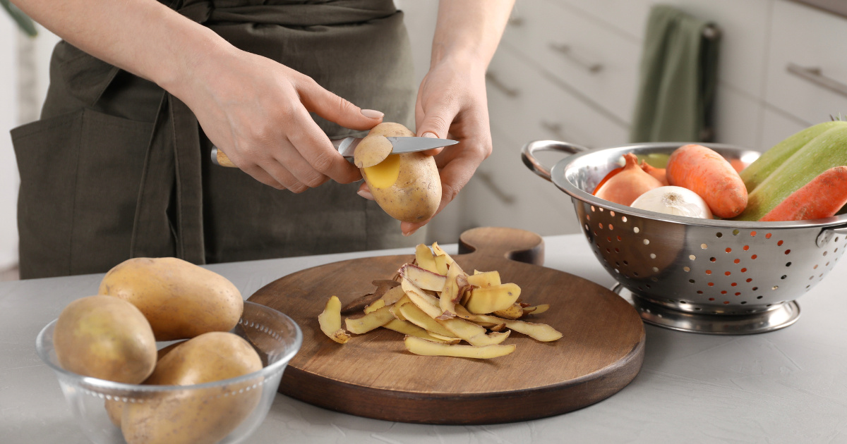 Liječnik kaže da gotovo svi pogrešno jedu jabuke i krumpir