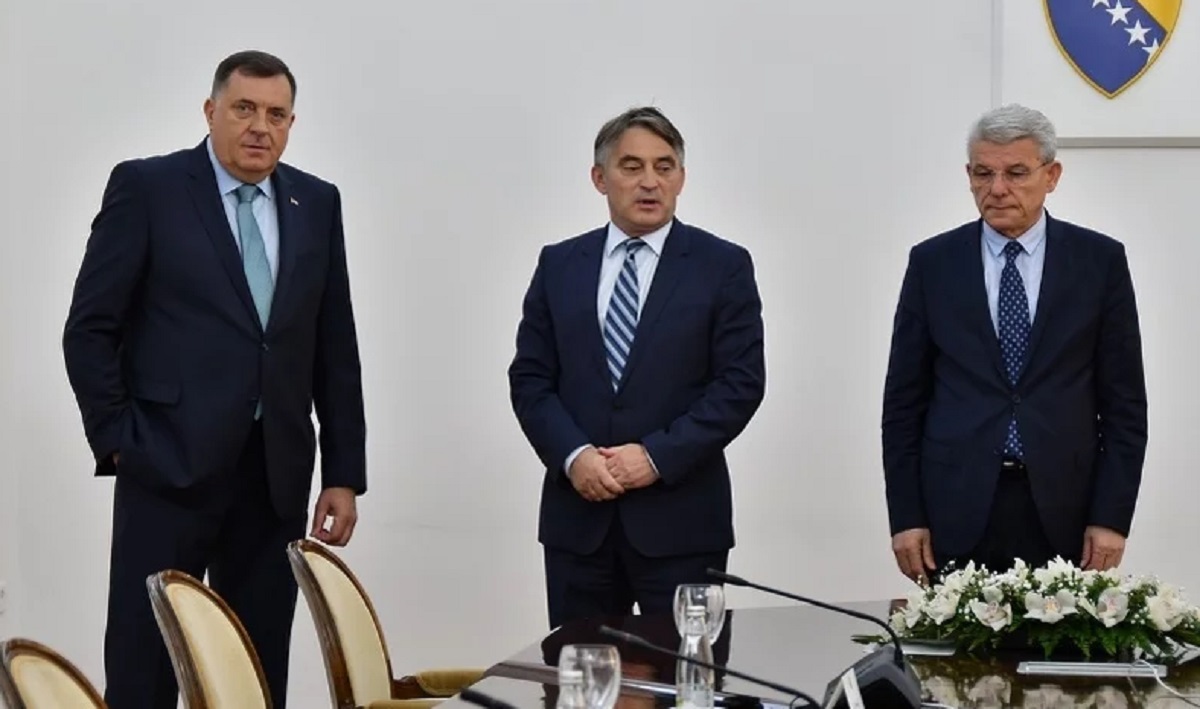 Komšić želi pokrenuti spor s Hrvatskom zbog Pelješkog mosta, Dodik bio protiv