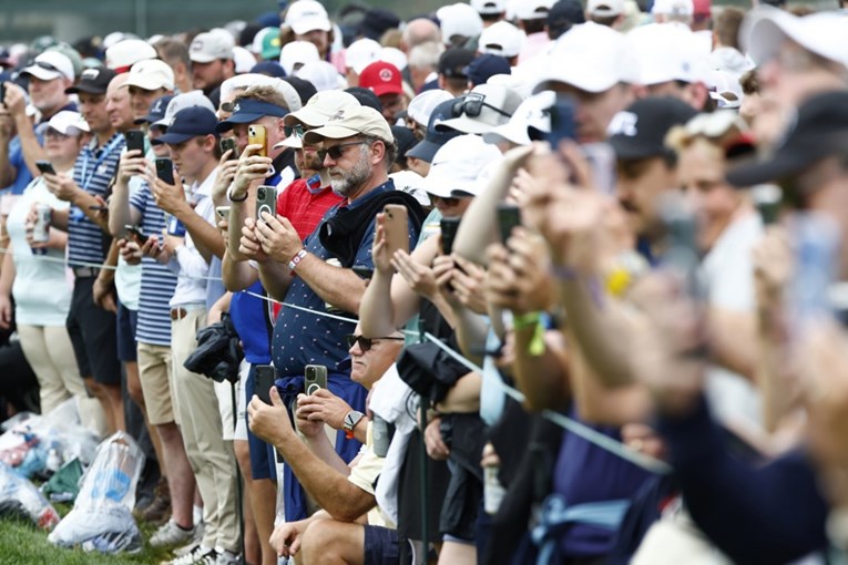 Optimalan broj ljudi na Zemlji je 2.5 milijarde, tvrde znanstvenici