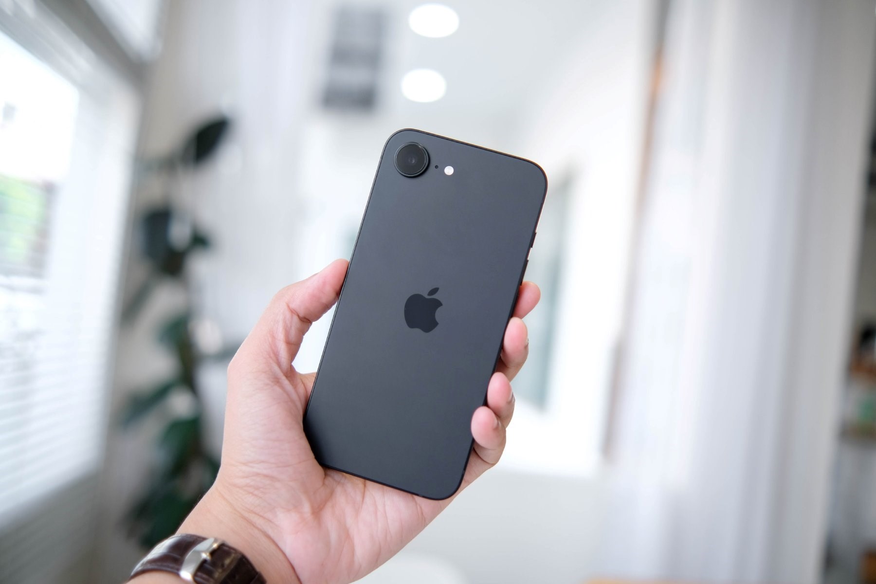 iPhone 17 Air bit će najtanji iPhone dosad, ali ima jednu veliku manu
