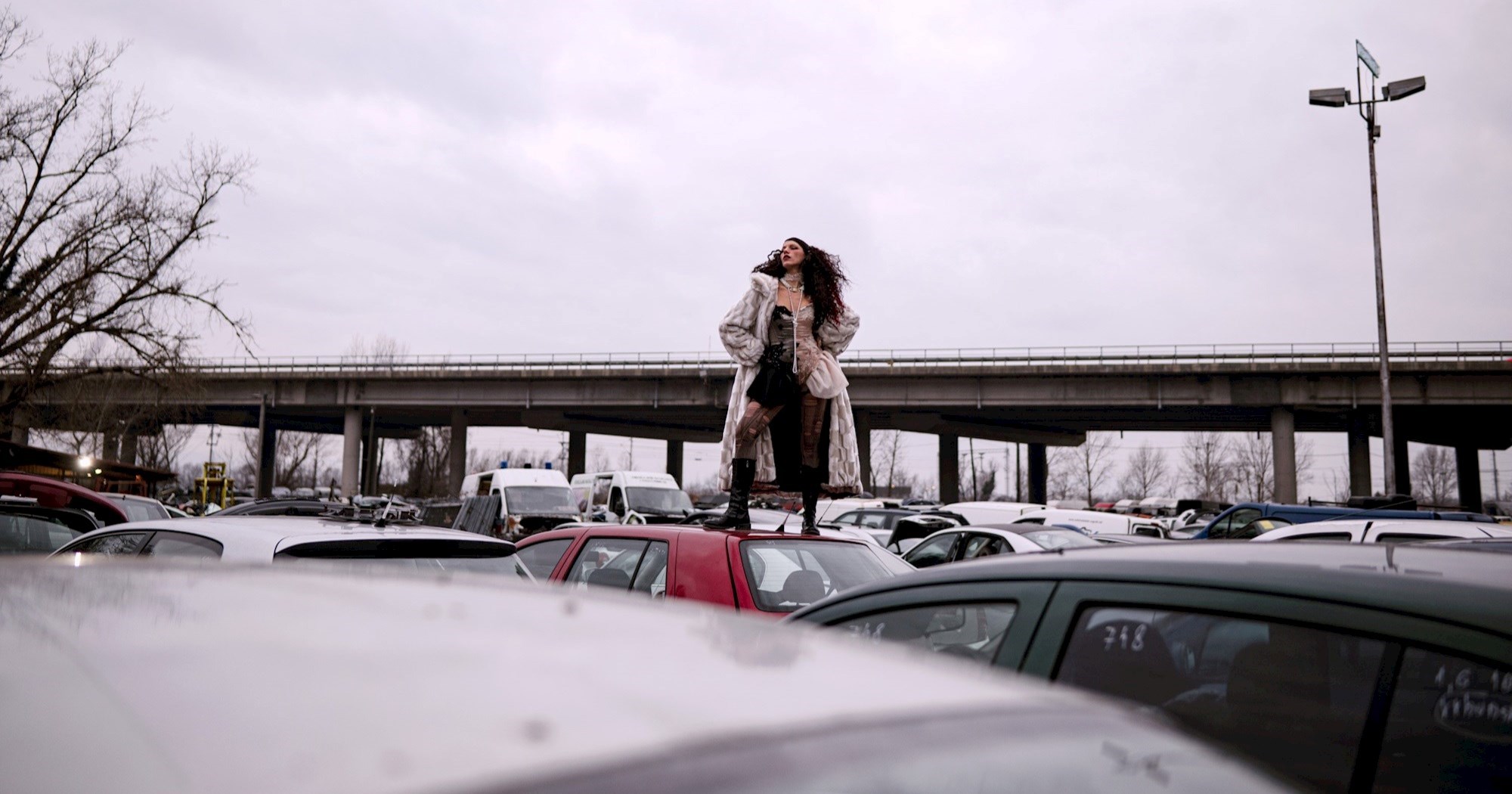 Macha Ravel (znate je kao Muhu) ima novu pjesmu. Nastala je tijekom razgovora s tetom