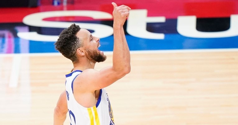Nevjerojatni Curry opet ruši rekorde, izbio je na vrh liste strijelaca NBA lige