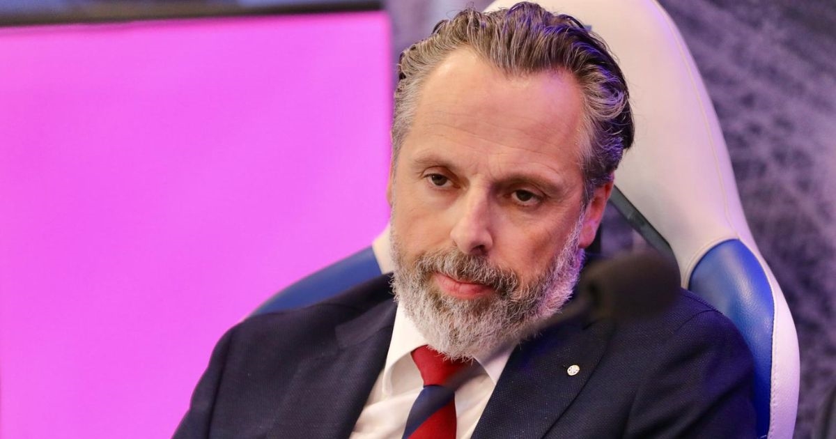 Što biste napravili da ste Jakobušić, trošili lovu koju nemate ili krenuli ispočetka?