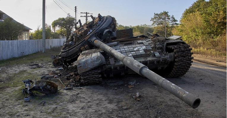 Obavještajci: Navodno elitna ruska tenkovska armija pretrpjela teške gubitke