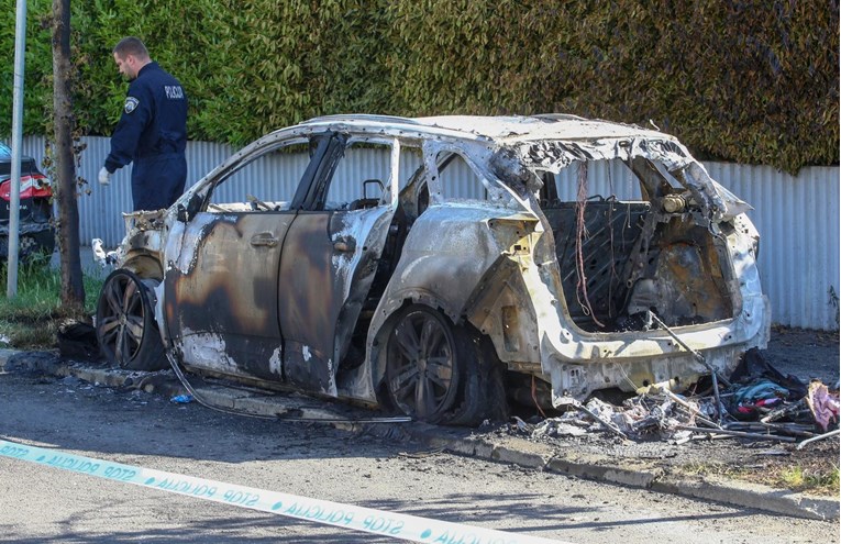 Obitelji ubijene Nike Deković netko je namjerno zapalio auto